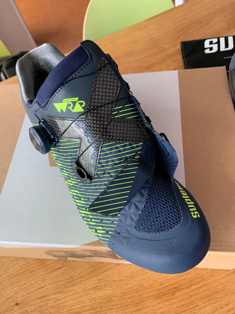 6B6EEA94-717A-4237-9507-F7EE43AF14E3