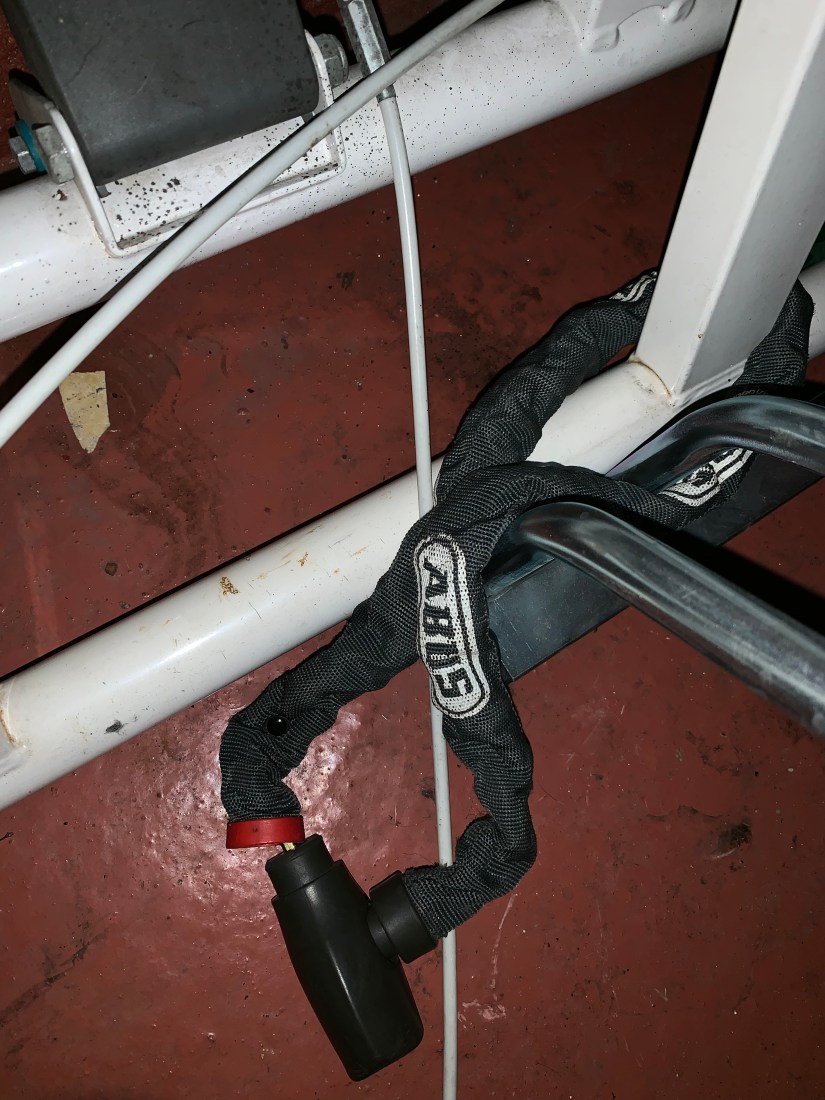 FFBDD8CE-2063-4372-80BF-879C041FC6EF